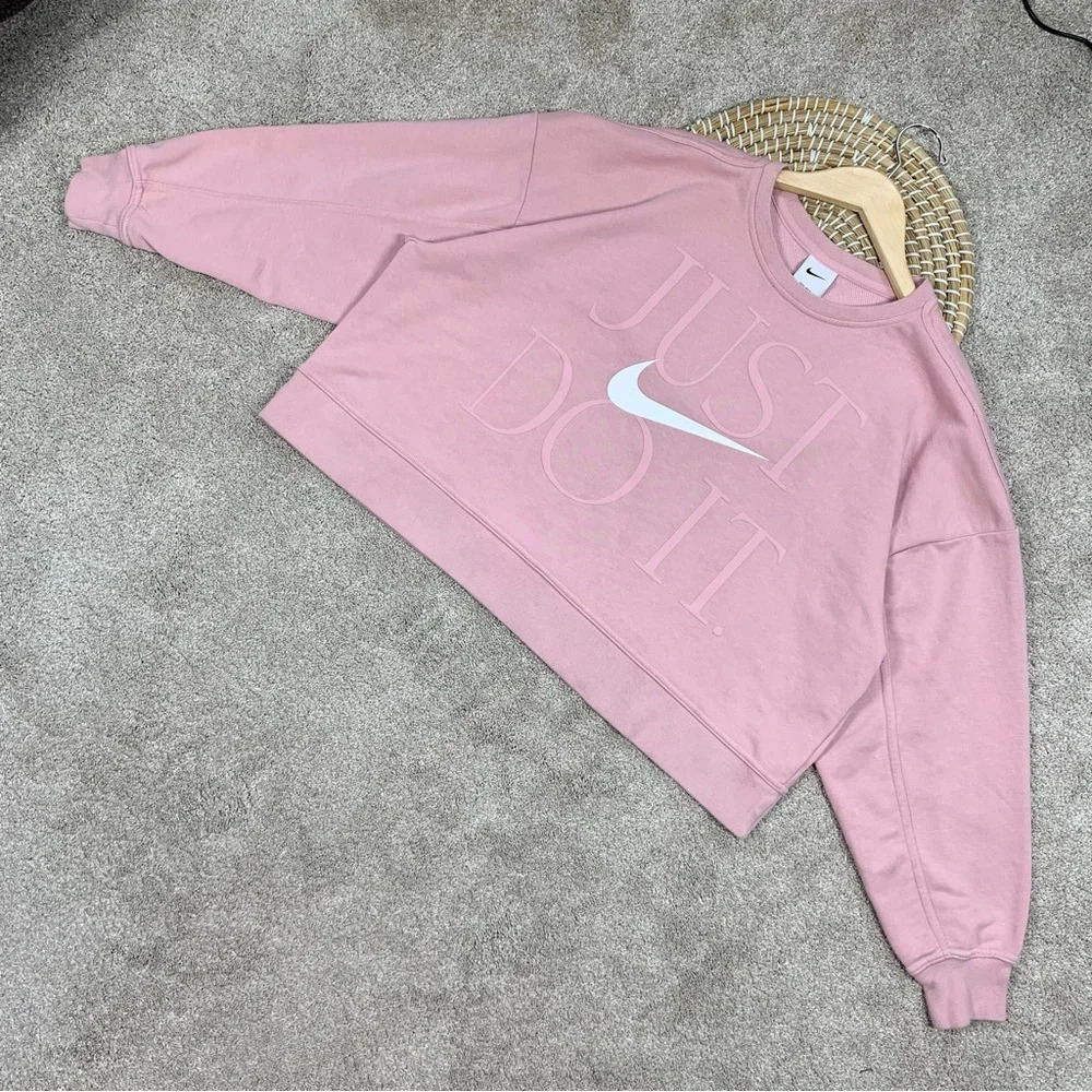 Nike Dri-FIT Get Fit Training Sweatshirt Pullover Oversized Cropped Blush Pink L - Picture 4 of 16